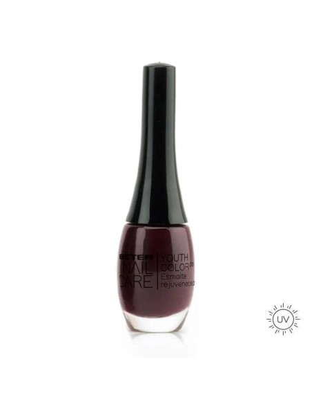 Beter Nail Care Youth Color 070  Esmalte Rejuvenecedor Rouge Noir Fusion